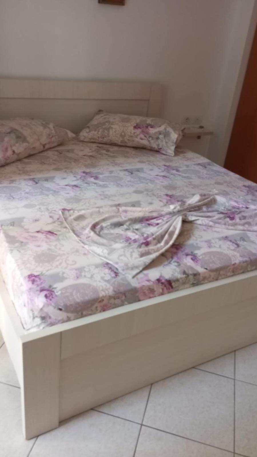 סרנדה Primavera Apartments מראה חיצוני תמונה