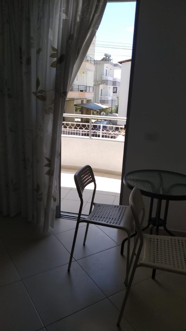סרנדה Primavera Apartments מראה חיצוני תמונה