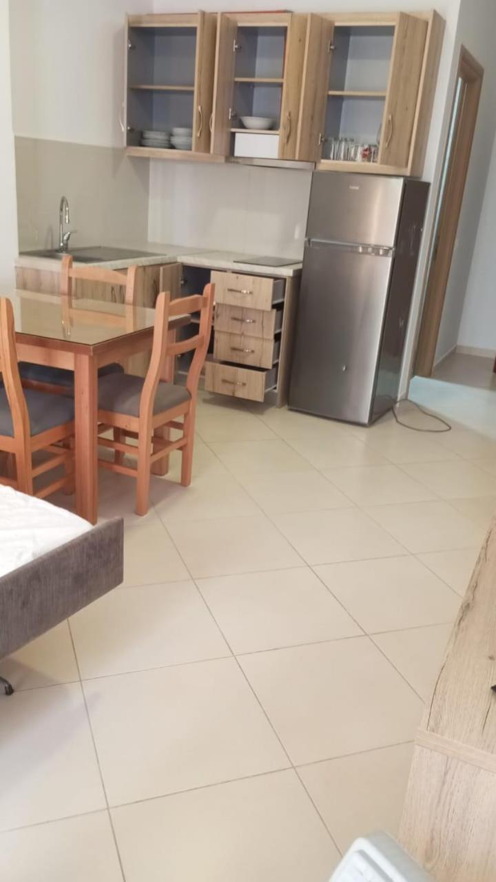סרנדה Primavera Apartments מראה חיצוני תמונה